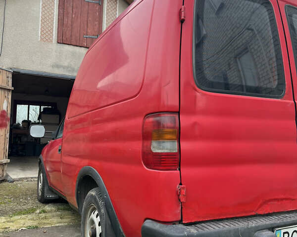 Красный Опель Комбо груз.-пасс., объемом двигателя 1.4 л и пробегом 438 тыс. км за 2000 $, фото 7 на Automoto.ua