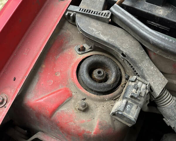 Красный Опель Комбо груз.-пасс., объемом двигателя 1.4 л и пробегом 438 тыс. км за 2000 $, фото 29 на Automoto.ua