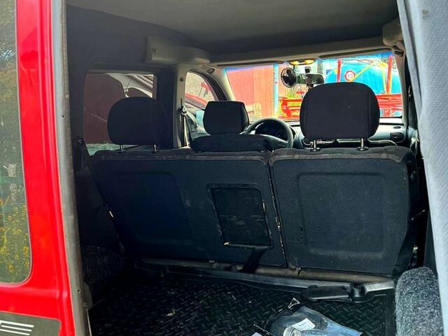 Червоний Опель Комбо вант.-пас., об'ємом двигуна 1.2 л та пробігом 0 тис. км за 4500 $, фото 6 на Automoto.ua