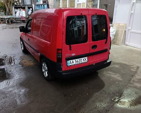 Красный Опель Комбо груз.-пасс., объемом двигателя 1.4 л и пробегом 220 тыс. км за 4200 $, фото 2 на Automoto.ua