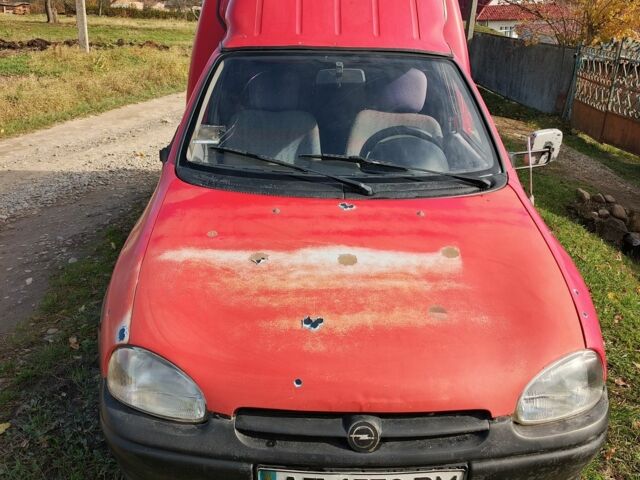 Опель Комбо вант.-пас. 1996 у Коломые на Automoto.ua Червоний Опель Комбо вант.-пас., об'ємом двигуна 1.7 л та пробігом 300 тис. км за 1000 $, фото 7 на Automoto.ua