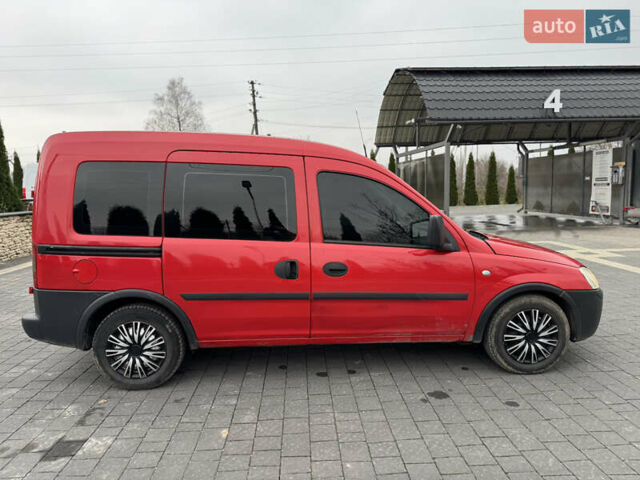 Червоний Опель Комбо вант.-пас., об'ємом двигуна 1.7 л та пробігом 280 тис. км за 4500 $, фото 8 на Automoto.ua