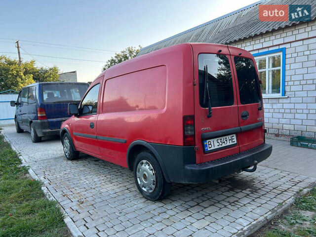 Красный Опель Комбо груз.-пасс., объемом двигателя 1.25 л и пробегом 550 тыс. км за 2200 $, фото 2 на Automoto.ua