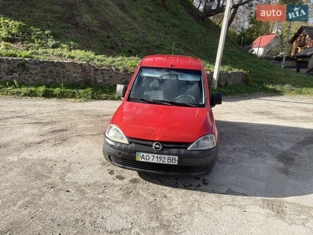 Опель Комбо вант.-пас. 2005 у Остоге на Automoto.ua Червоний Опель Комбо вант.-пас., об'ємом двигуна 1.3 л та пробігом 280 тис. км за 3000 $, фото 1 на Automoto.ua
