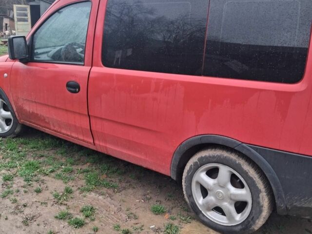 Красный Опель Комбо груз.-пасс., объемом двигателя 1.2 л и пробегом 7 тыс. км за 3000 $, фото 1 на Automoto.ua