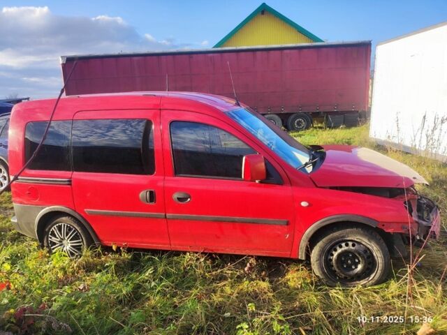 Червоний Опель Комбо вант.-пас., об'ємом двигуна 1.7 л та пробігом 364 тис. км за 1500 $, фото 3 на Automoto.ua