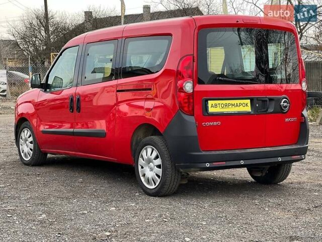 Красный Опель Комбо груз.-пасс., объемом двигателя 1.6 л и пробегом 215 тыс. км за 12890 $, фото 4 на Automoto.ua