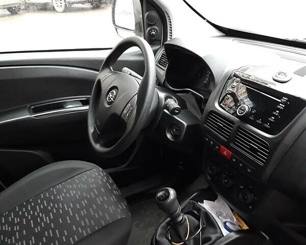 Опель Комбо вант.-пас., об'ємом двигуна 1.6 л та пробігом 109 тис. км за 9700 $, фото 8 на Automoto.ua