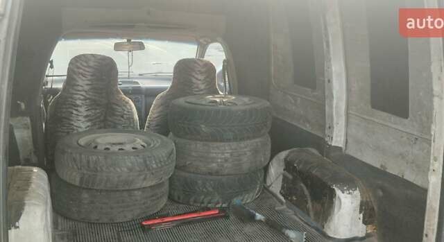 Опель Комбо груз.-пасс., объемом двигателя 1.7 л и пробегом 200 тыс. км за 800 $, фото 39 на Automoto.ua