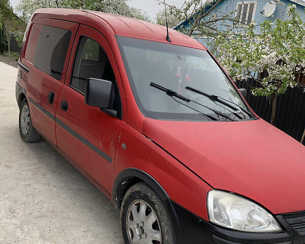 Опель Комбо груз.-пасс., объемом двигателя 1.7 л и пробегом 298 тыс. км за 2200 $, фото 1 на Automoto.ua