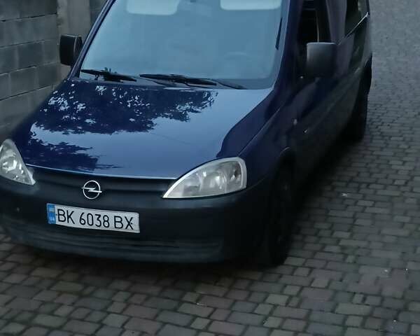 Опель Комбо вант.-пас., об'ємом двигуна 1.7 л та пробігом 350 тис. км за 3000 $, фото 1 на Automoto.ua