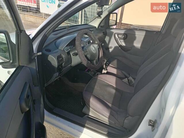 Опель Комбо груз.-пасс., объемом двигателя 1.69 л и пробегом 200 тыс. км за 3700 $, фото 16 на Automoto.ua