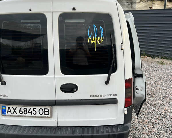 Опель Комбо вант.-пас., об'ємом двигуна 1.7 л та пробігом 350 тис. км за 3300 $, фото 6 на Automoto.ua