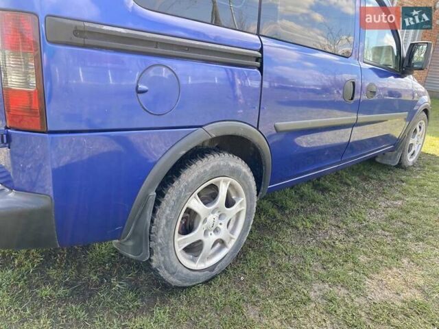 Опель Комбо вант.-пас., об'ємом двигуна 1.69 л та пробігом 202 тис. км за 4800 $, фото 5 на Automoto.ua