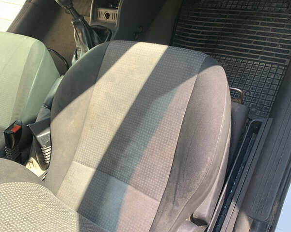 Опель Комбо вант.-пас., об'ємом двигуна 1.3 л та пробігом 400 тис. км за 4500 $, фото 6 на Automoto.ua