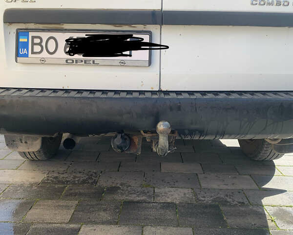 Опель Комбо вант.-пас., об'ємом двигуна 1.3 л та пробігом 400 тис. км за 4500 $, фото 9 на Automoto.ua