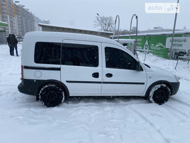 Опель Комбо вант.-пас., об'ємом двигуна 1.6 л та пробігом 230 тис. км за 3700 $, фото 4 на Automoto.ua