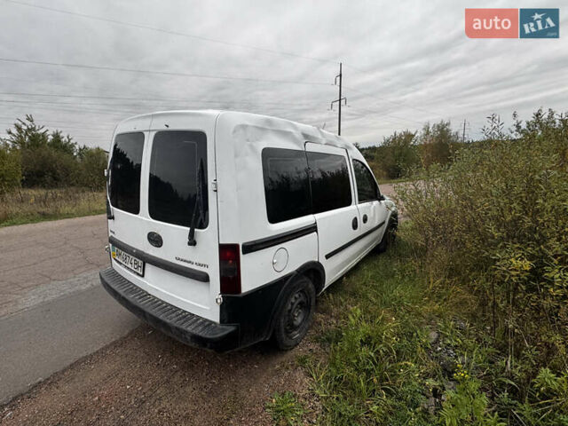 Опель Комбо груз.-пасс., объемом двигателя 1.3 л и пробегом 302 тыс. км за 1250 $, фото 1 на Automoto.ua
