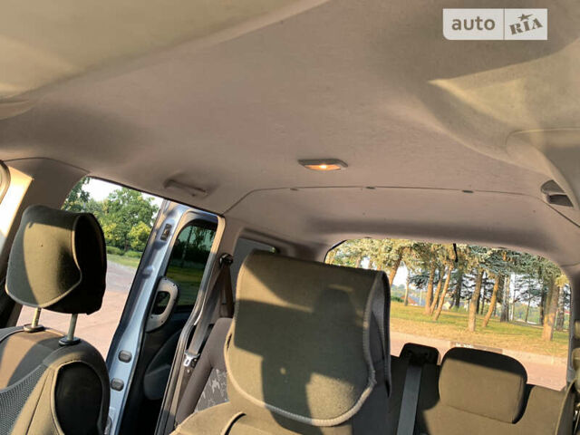 Опель Комбо вант.-пас. 2012 у Житомирі на Automoto.ua Опель Комбо вант.-пас., об'ємом двигуна 1.4 л та пробігом 180 тис. км за 6200 $, фото 2 на Automoto.ua