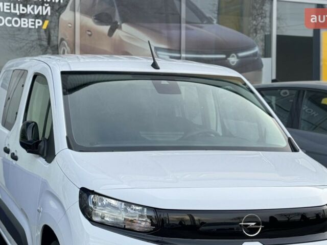 Опель Комбо груз.-пасс., объемом двигателя 1.5 л и пробегом 0 тыс. км за 25929 $, фото 1 на Automoto.ua