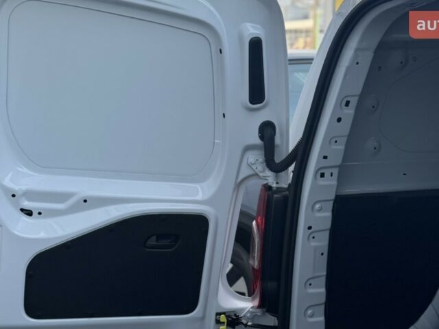 Опель Комбо груз.-пасс., объемом двигателя 1.5 л и пробегом 0 тыс. км за 25929 $, фото 10 на Automoto.ua