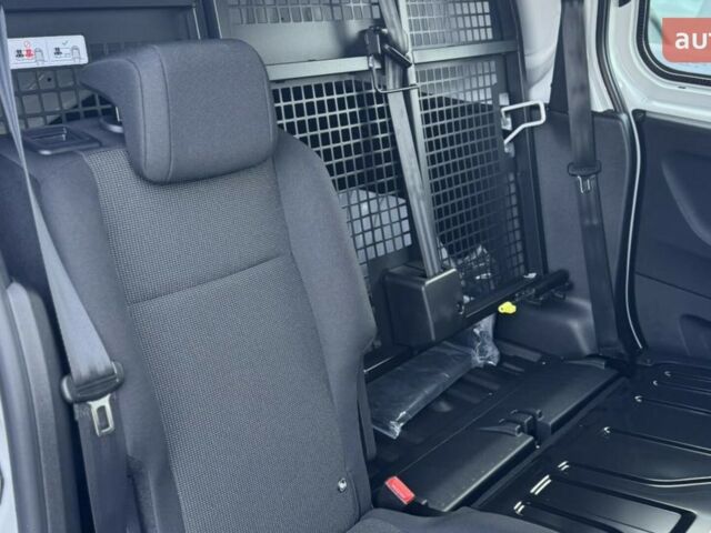 Опель Комбо груз.-пасс., объемом двигателя 1.5 л и пробегом 0 тыс. км за 25972 $, фото 19 на Automoto.ua