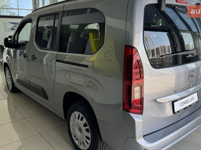 Опель Комбо груз.-пасс. 2025 года купить новое авто Опель Комбо груз.-пасс. 2025 года от официального дилера Автомир Opel Опель фото