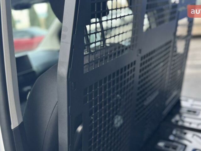 Опель Комбо груз.-пасс., объемом двигателя 1.5 л и пробегом 0 тыс. км за 25972 $, фото 5 на Automoto.ua