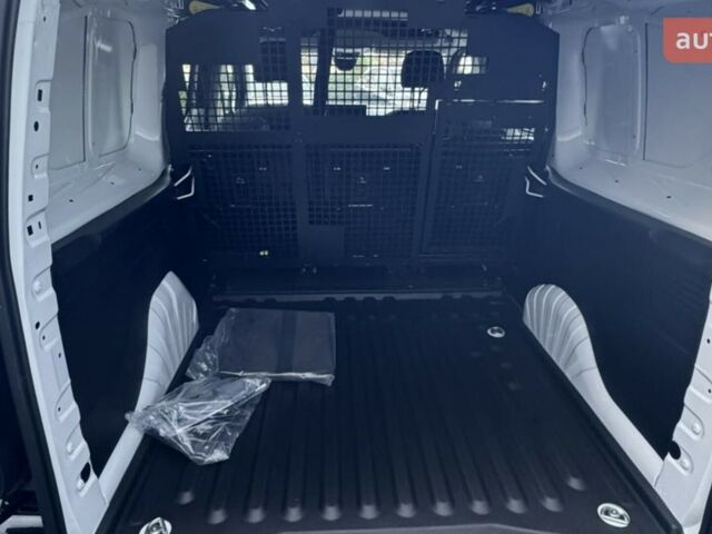 Опель Комбо груз.-пасс., объемом двигателя 1.5 л и пробегом 0 тыс. км за 26009 $, фото 6 на Automoto.ua