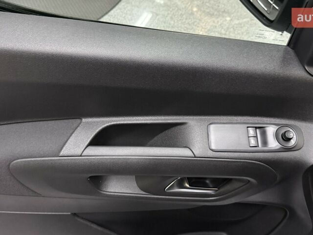 купить новое авто Опель Комбо груз.-пасс. 2025 года от официального дилера Автоцентр AUTO.RIA Опель фото