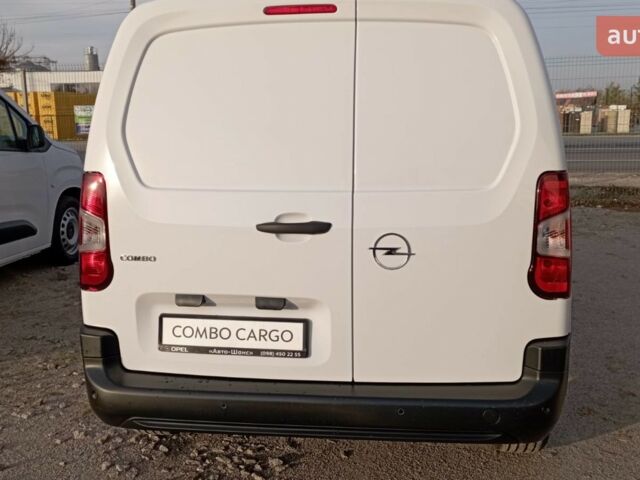 Опель Комбо груз.-пасс., объемом двигателя 1.5 л и пробегом 0 тыс. км за 24448 $, фото 4 на Automoto.ua