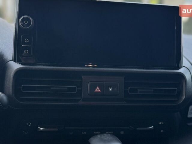 Опель Комбо груз.-пасс., объемом двигателя 1.5 л и пробегом 0 тыс. км за 25972 $, фото 15 на Automoto.ua