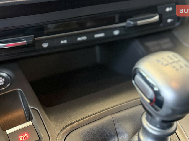 купить новое авто Опель Комбо груз.-пасс. 2025 года от официального дилера ТОВ «Альфа Авангард» Опель фото