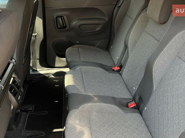 купити нове авто Опель Комбо вант.-пас. 2025 року від офіційного дилера OPEL VIPOS Опель фото