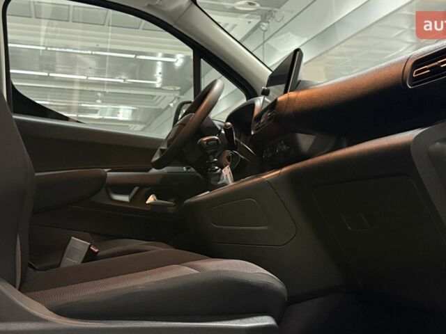 купить новое авто Опель Комбо груз.-пасс. 2025 года от официального дилера Автоцентр AUTO.RIA Опель фото