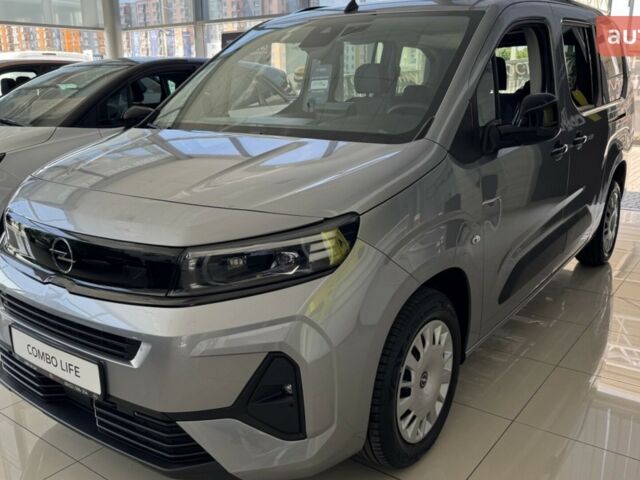 Опель Комбо груз.-пасс. 2025 года купить новое авто Опель Комбо груз.-пасс. 2025 года от официального дилера Автомир Opel Опель фото