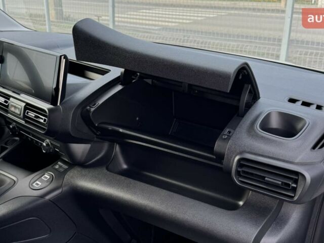 Опель Комбо груз.-пасс., объемом двигателя 1.5 л и пробегом 0 тыс. км за 24448 $, фото 20 на Automoto.ua