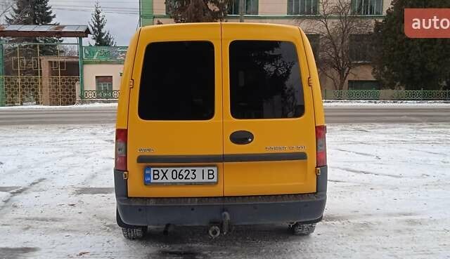 Жовтий Опель Комбо вант.-пас., об'ємом двигуна 1.7 л та пробігом 350 тис. км за 3650 $, фото 3 на Automoto.ua