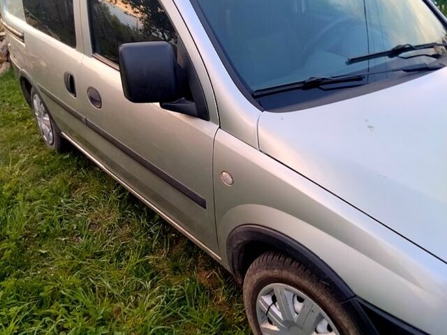 Сірий Опель Комбо вант.-пас., об'ємом двигуна 1.2 л та пробігом 274 тис. км за 3500 $, фото 5 на Automoto.ua