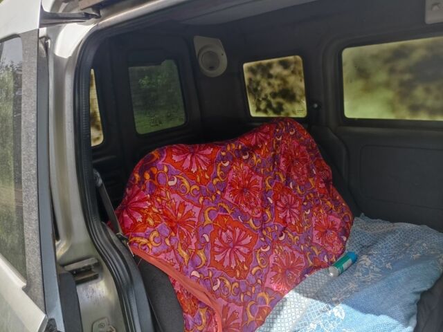 Серый Опель Комбо груз.-пасс., объемом двигателя 1.2 л и пробегом 354 тыс. км за 2500 $, фото 5 на Automoto.ua