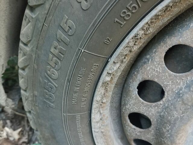 Серый Опель Комбо груз.-пасс., объемом двигателя 1.2 л и пробегом 354 тыс. км за 2500 $, фото 1 на Automoto.ua