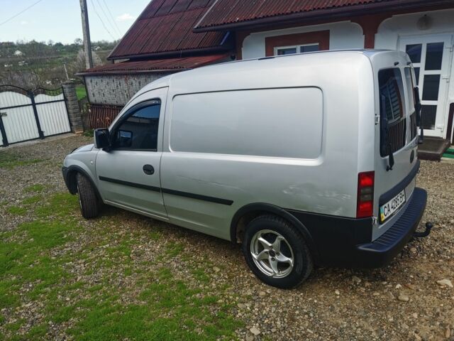 Сірий Опель Комбо вант.-пас., об'ємом двигуна 0 л та пробігом 340 тис. км за 4500 $, фото 3 на Automoto.ua