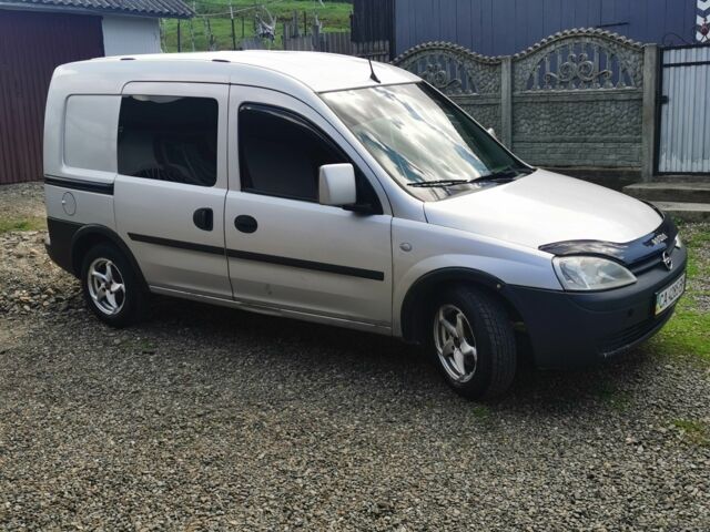 Сірий Опель Комбо вант.-пас., об'ємом двигуна 0 л та пробігом 340 тис. км за 4500 $, фото 4 на Automoto.ua