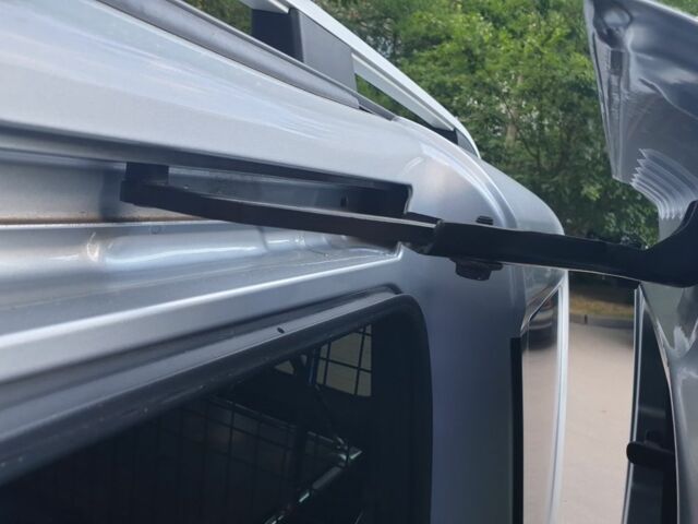 Серый Опель Комбо груз.-пасс., объемом двигателя 1.6 л и пробегом 166 тыс. км за 8600 $, фото 12 на Automoto.ua