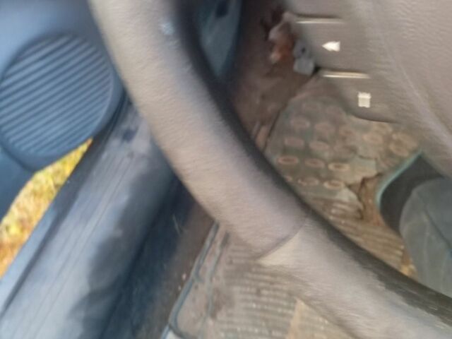 Серый Опель Комбо груз.-пасс., объемом двигателя 7 л и пробегом 350 тыс. км за 1000 $, фото 4 на Automoto.ua