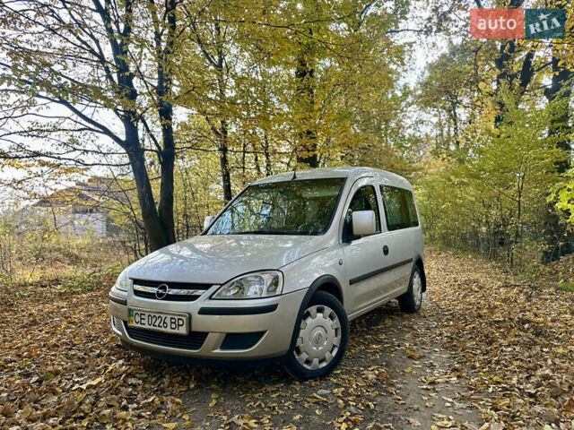 Серый Опель Комбо груз.-пасс., объемом двигателя 1.7 л и пробегом 230 тыс. км за 4900 $, фото 23 на Automoto.ua