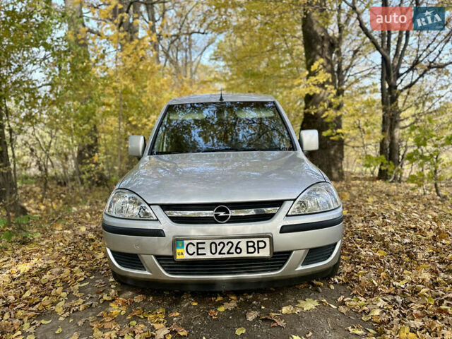 Серый Опель Комбо груз.-пасс., объемом двигателя 1.7 л и пробегом 230 тыс. км за 4900 $, фото 8 на Automoto.ua