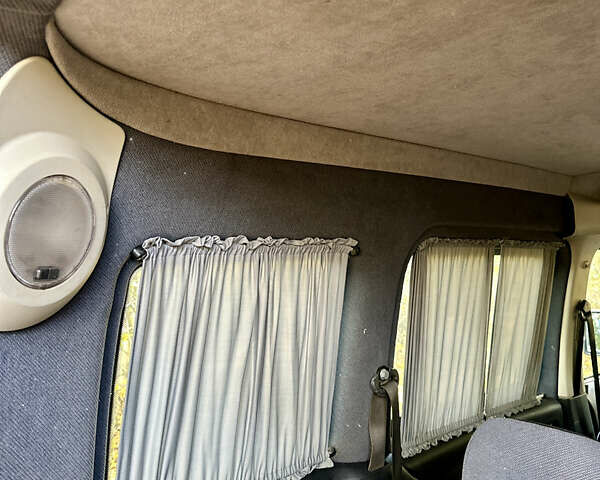 Серый Опель Комбо груз.-пасс., объемом двигателя 1.7 л и пробегом 230 тыс. км за 4900 $, фото 39 на Automoto.ua