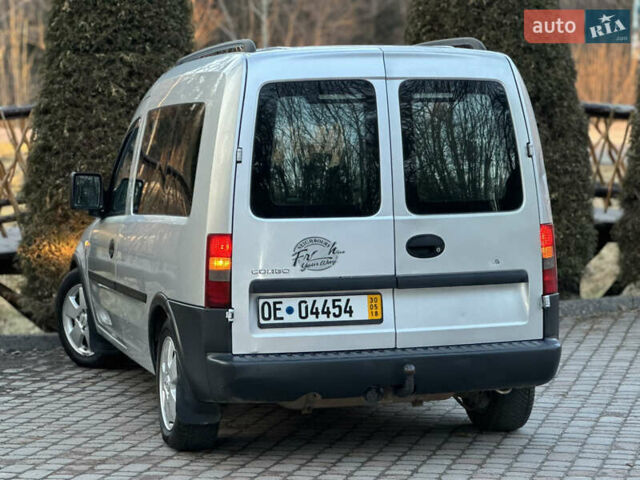 Серый Опель Комбо груз.-пасс., объемом двигателя 1.6 л и пробегом 218 тыс. км за 3600 $, фото 18 на Automoto.ua