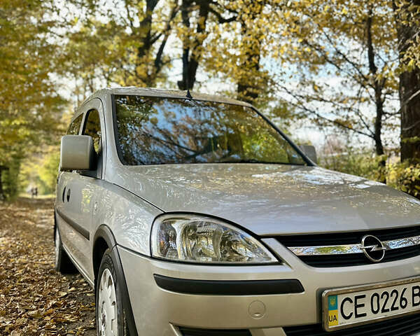 Серый Опель Комбо груз.-пасс., объемом двигателя 1.7 л и пробегом 230 тыс. км за 4900 $, фото 34 на Automoto.ua